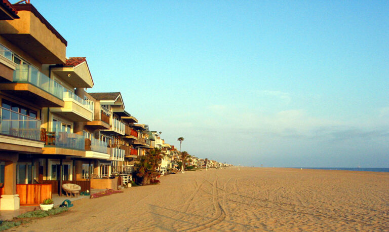 Heating, Ventilation, And Air Conditioning Services Near Surfside, CA