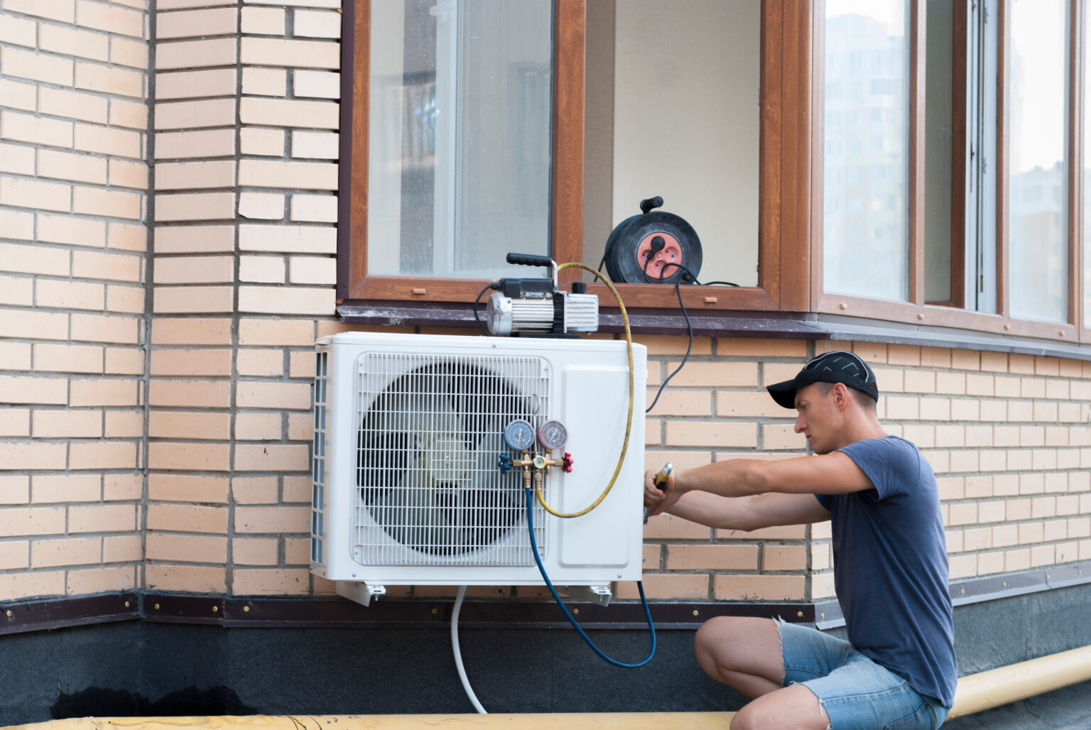 Does a heat pump dry out the air?